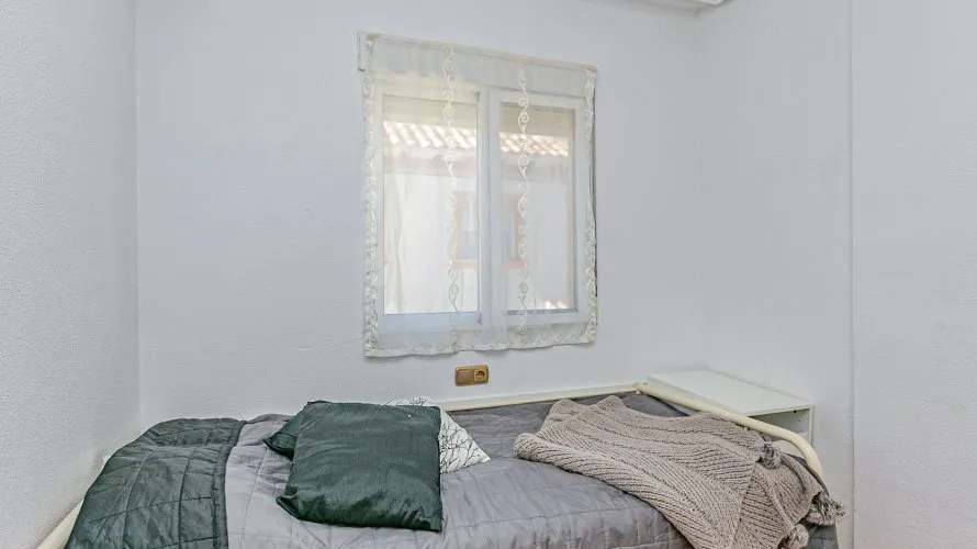 74m² apartment for sale, Playa Flamenca II, Spain No. 1083 № 22