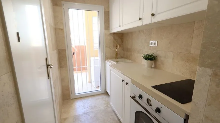 3 bedrooms apartment for sale, Campoamor, Spain No. 1989 № 16