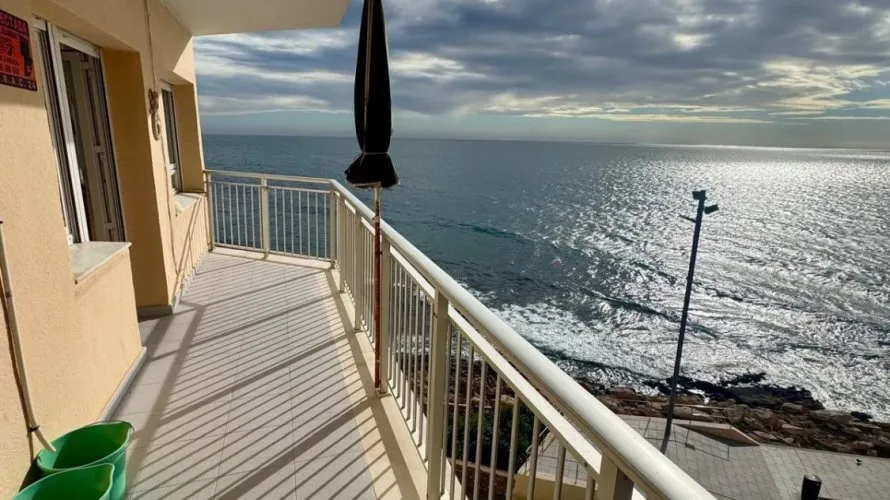 4 bedrooms apartment for sale, Torrevieja, Spain No. 977 № 5
