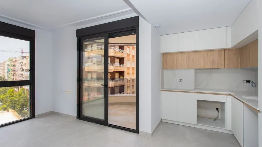 88m² apartment for sale, Torrevieja, Spain No. 1069 № 6