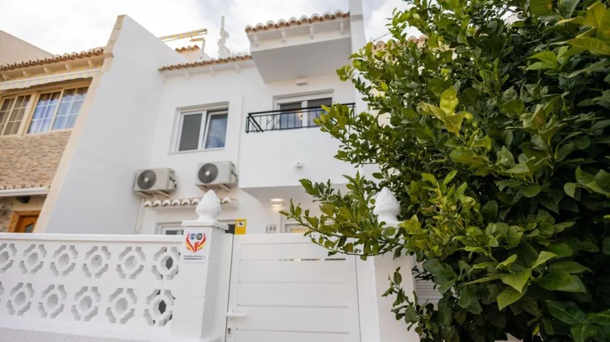78m² house for sale, Torrevieja, Spain No. 1971 № 3