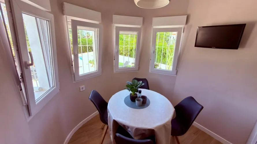 168m² villa for sale, San Vicente del Raspeig, Spain No. 1327 № 5