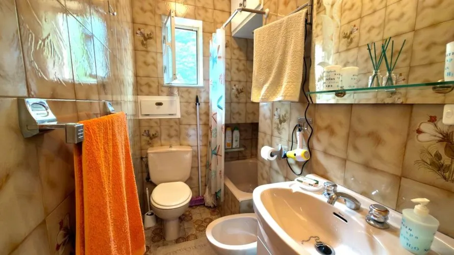 1 bedroom apartment for sale, Mieres, Spain No. 2215 № 4
