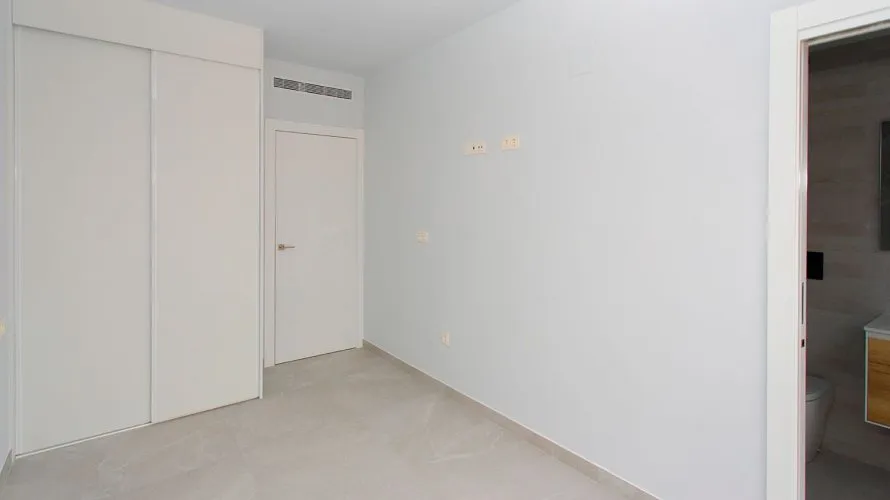 88m² apartment for sale, Torrevieja, Spain No. 1069 № 15