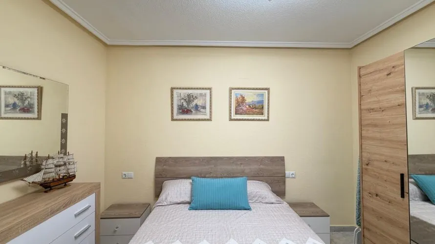 3 bedrooms apartment for sale, Torrevieja, Spain No. 996 № 9