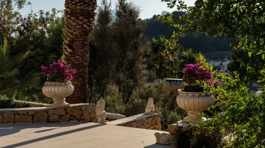 11 bedrooms villa for sale, Altea, Spain No. 1157 № 4