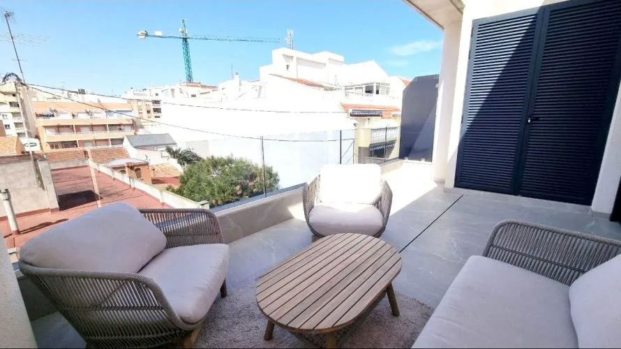 2 bedrooms penthouse for sale, Torrevieja, Spain No. 1184 № 5