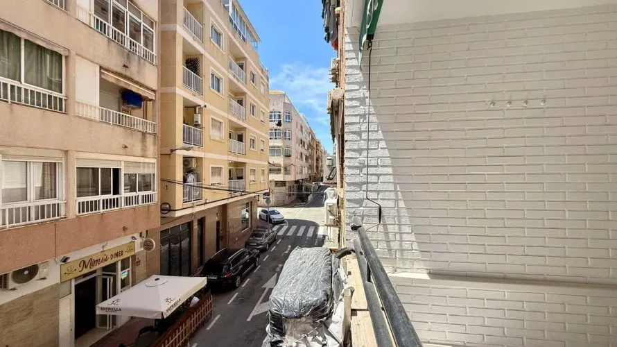 2 bedrooms apartment for sale, Torrevieja, Spain No. 2194 № 10