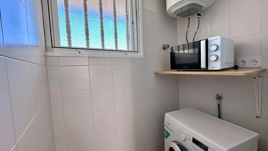 2 bedrooms apartment for sale, Torrevieja, Spain No. 1438 № 4