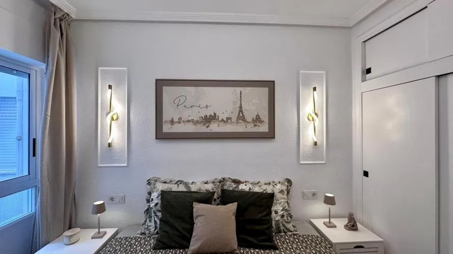 2 bedrooms apartment for sale, Torrevieja, Spain No. 1995 № 1