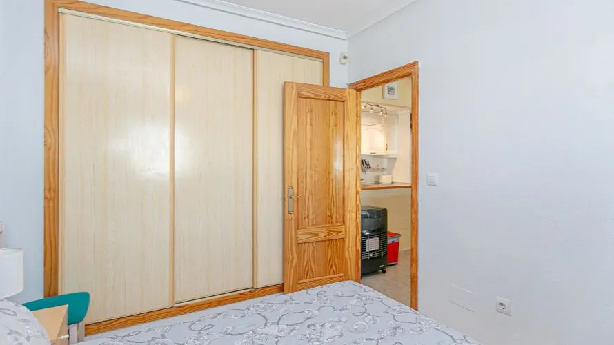 89m² penthouse for sale, Torrevieja, Spain No. 1100 № 21