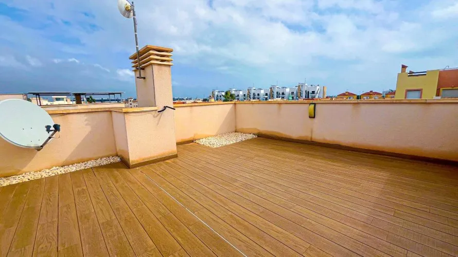 5 bedrooms villa for sale, La Zenia, Spain No. 1270 № 26