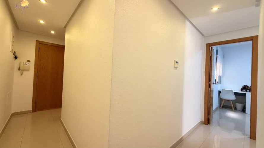 1 bedroom apartment for sale, Torrevieja, Spain No. 2198 № 9