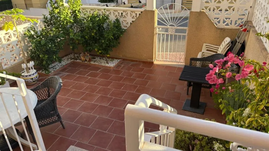 2 bedrooms house for sale, Alicante, Spain No. 2112 № 22