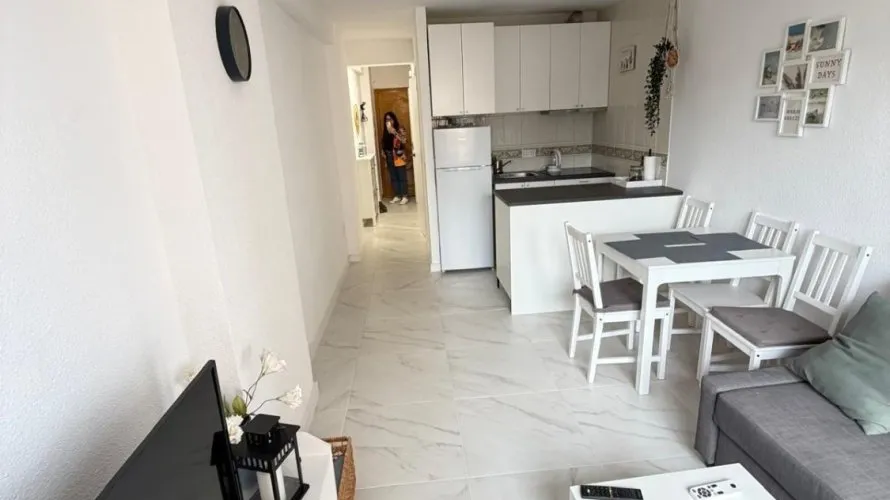 1 bedroom apartment for sale, Torrevieja, Spain No. 2133 № 9