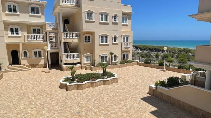 78m² apartment for sale, Guardamar del Segura, Spain No. 1117 № 8