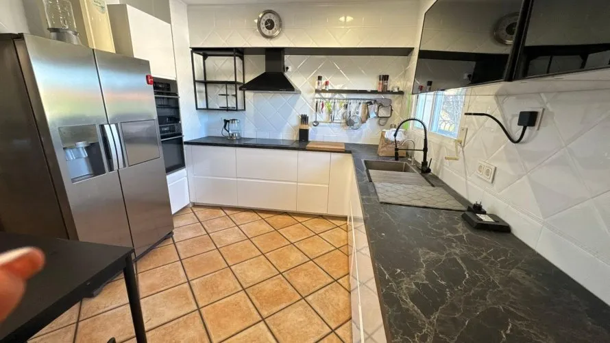 4 bedrooms villa for sale, Riba-roja de Turia, Spain No. 1941 № 25