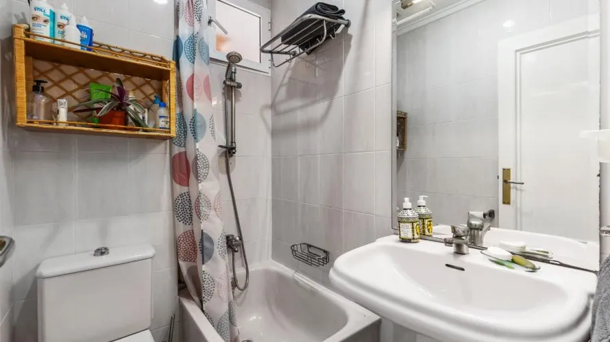 128m² apartment for sale, Torrevieja, Spain No. 982 № 10