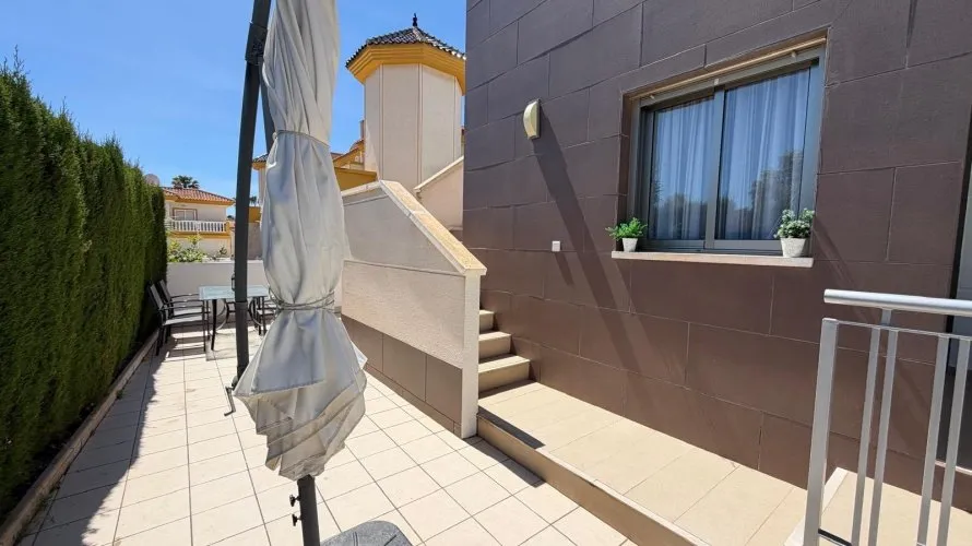 4 bedrooms villa for sale, Ciudad Quesada, Spain No. 1101 № 10