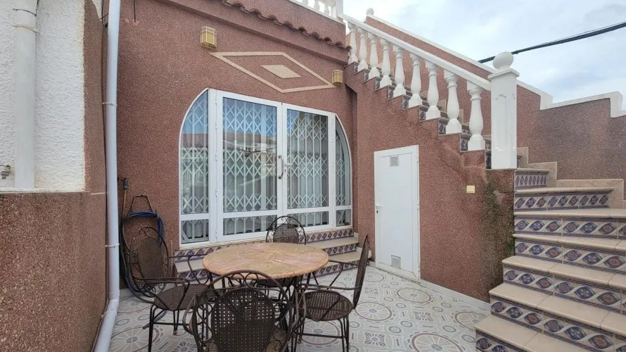 1 bedroom house for sale, Torrevieja, Spain No. 2138 № 11