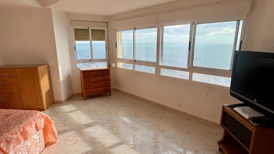 4 bedrooms apartment for sale, Torrevieja, Spain No. 977 № 21