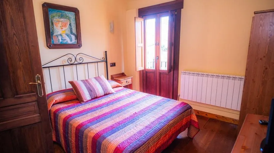 8 bedrooms villa for sale, Lena, Spain No. 1243 № 21