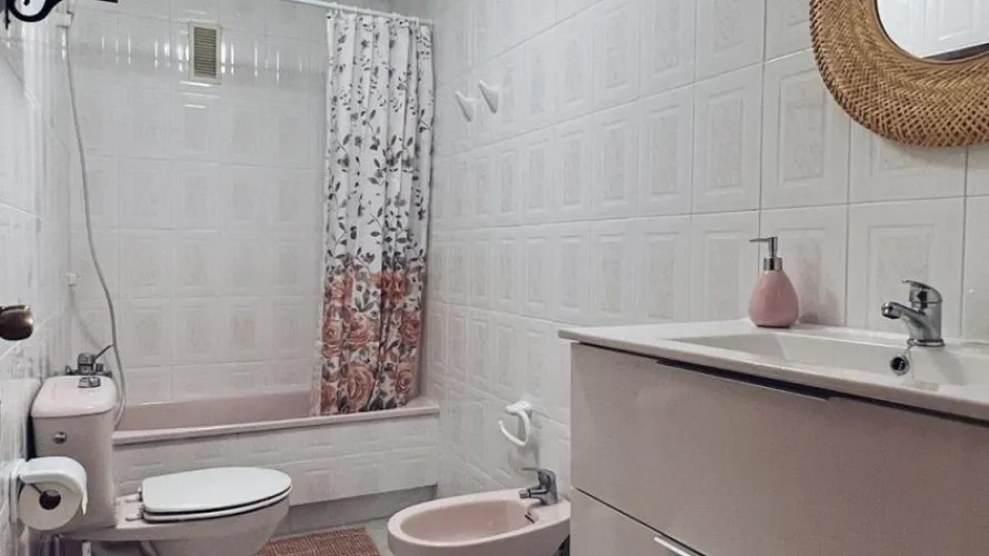 2 bedrooms apartment for sale, Torrevieja, Spain No. 2077 № 2