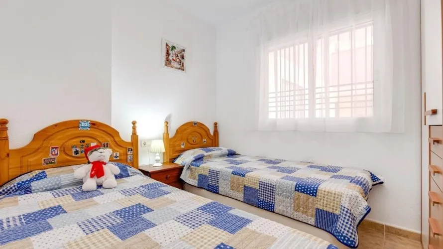 1 bedroom apartment for sale, Torreblanca, Spain No. 2022