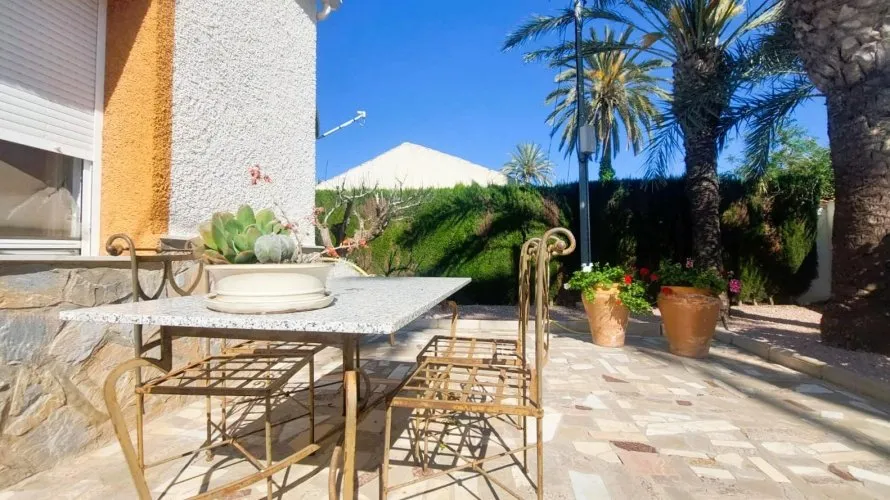 5 bedrooms house for sale, La Marina, Spain No. 1241 № 23