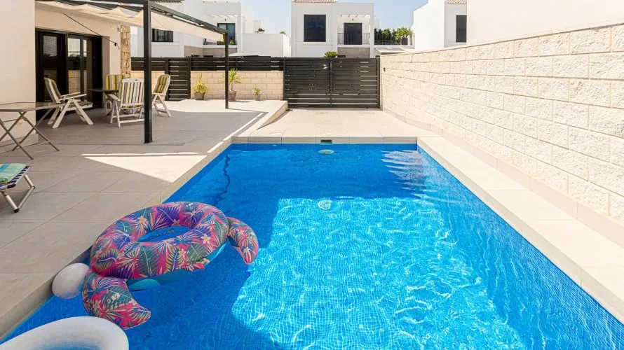 162m² villa for sale, Ciudad Quesada, Spain No. 1059 № 1