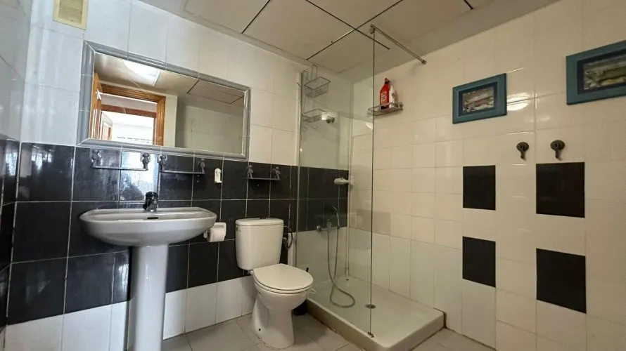3 bedrooms apartment for sale, Torrevieja, Spain No. 2127