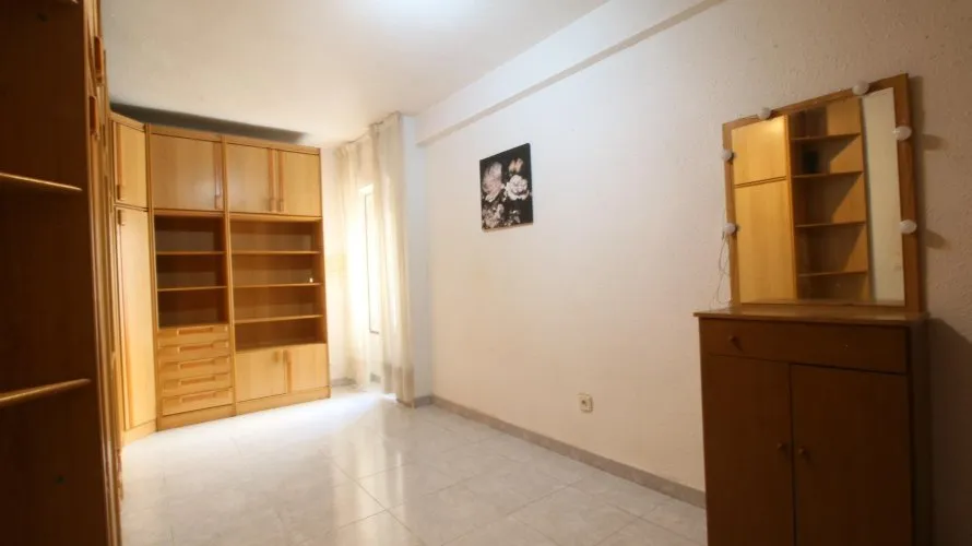 2 bedrooms apartment for sale, Alicante, Spain No. 2004 № 6