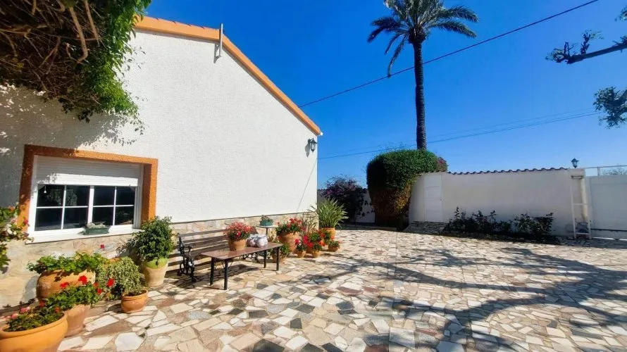 5 bedrooms house for sale, La Marina, Spain No. 1241 № 28