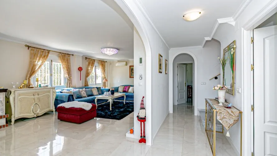 185m² villa for sale, Castilblanco de los Arroyos, Spain No. 1187 № 23