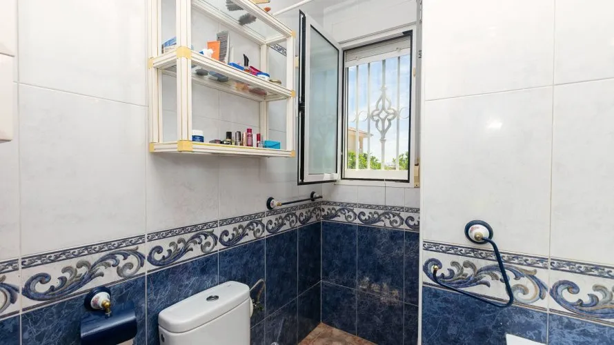 158m² villa for sale, Cabo Roig, Spain No. 1166 № 1