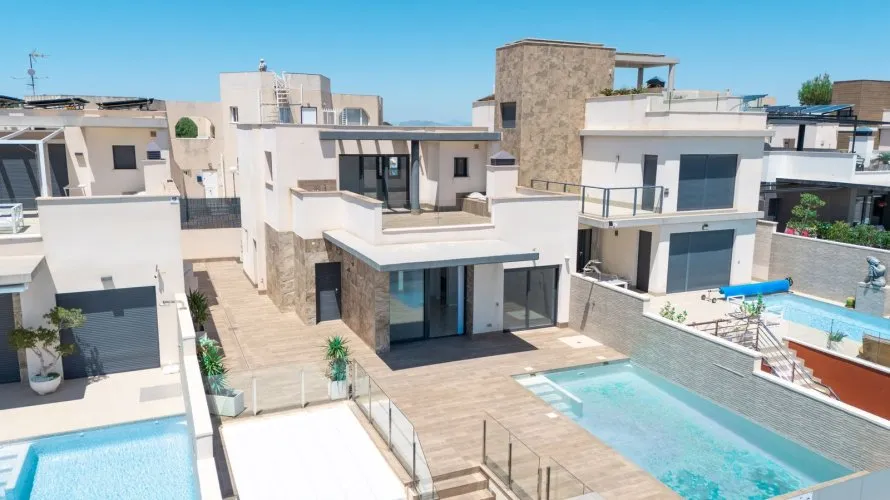 210m² villa for sale, San Miguel de Salinas, Spain No. 1973