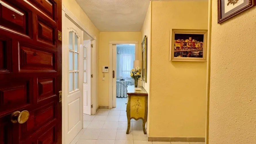 3 bedrooms apartment for sale, Torrevieja, Spain No. 994 № 3