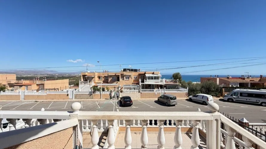 3 bedrooms house for sale, Gran Alacant, Spain No. 1073 № 22