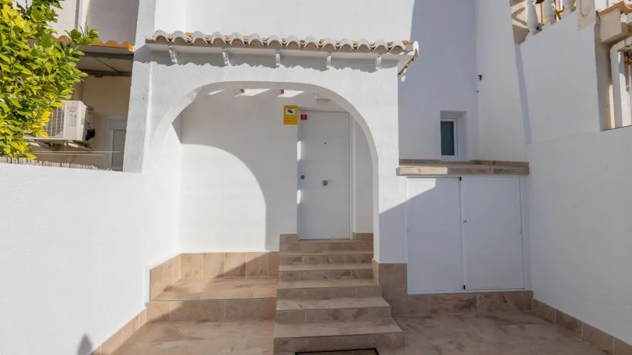 78m² house for sale, Torrevieja, Spain No. 1971 № 25