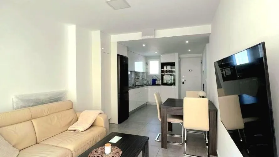 2 bedrooms apartment for sale, Torrevieja, Spain No. 2145 № 2