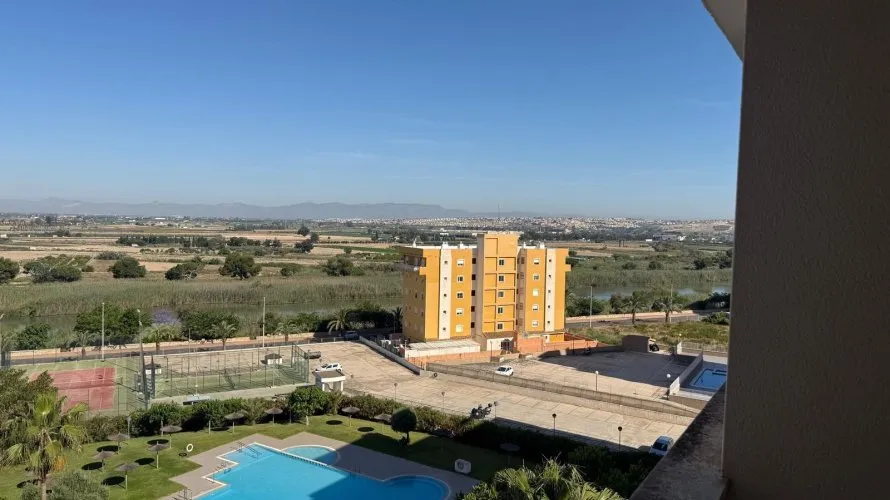 2 bedrooms apartment for sale, Guardamar del Segura, Spain No. 1382 № 2