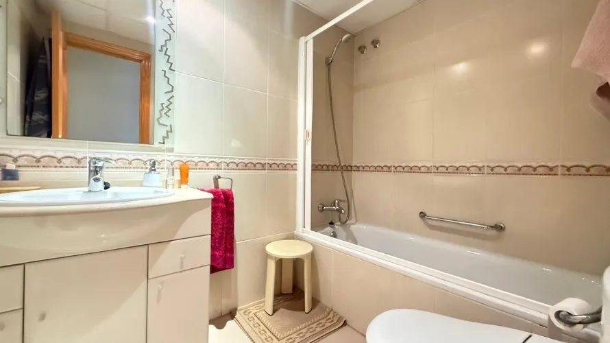 2 bedrooms apartment for sale, Guardamar del Segura, Spain No. 1382 № 24