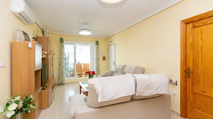 89m² penthouse for sale, Torrevieja, Spain No. 1100 № 6