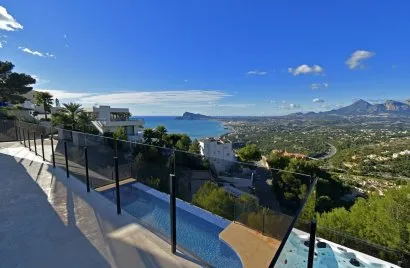 4 bedrooms villa for sale, Zona Altea Hills, Spain No. 1314