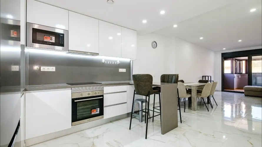 4 bedrooms penthouse for sale, Torrevieja, Spain No. 1140 № 6