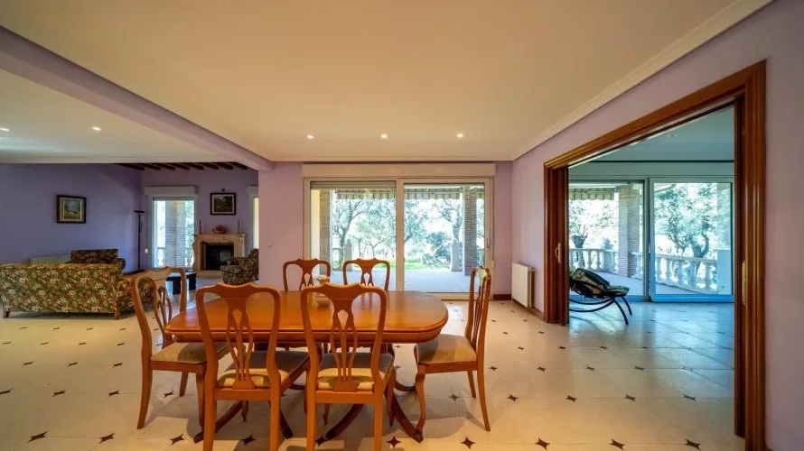 8 bedrooms house for sale, Colmenarejo, Spain No. 1396 № 26