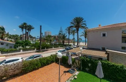 293m² villa for sale, La Zenia, Spain No. 1381