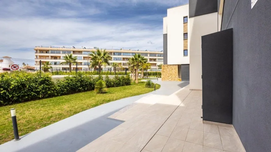 2 bedrooms penthouse for sale, Playa Flamenca II, Spain No. 1222