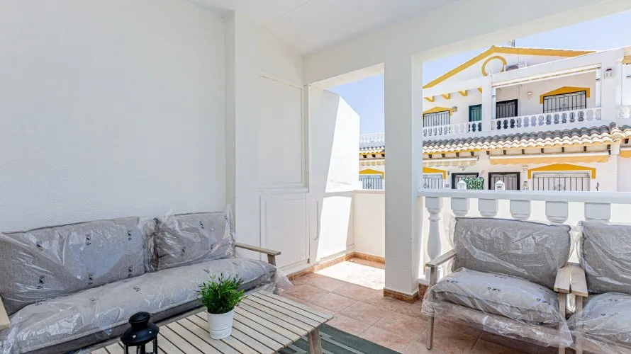 82m² house for sale, La Florida, Spain No. 1062 № 3