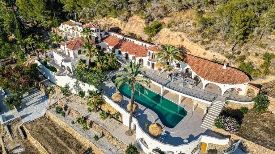 11 bedrooms villa for sale, Altea, Spain No. 1157 № 18